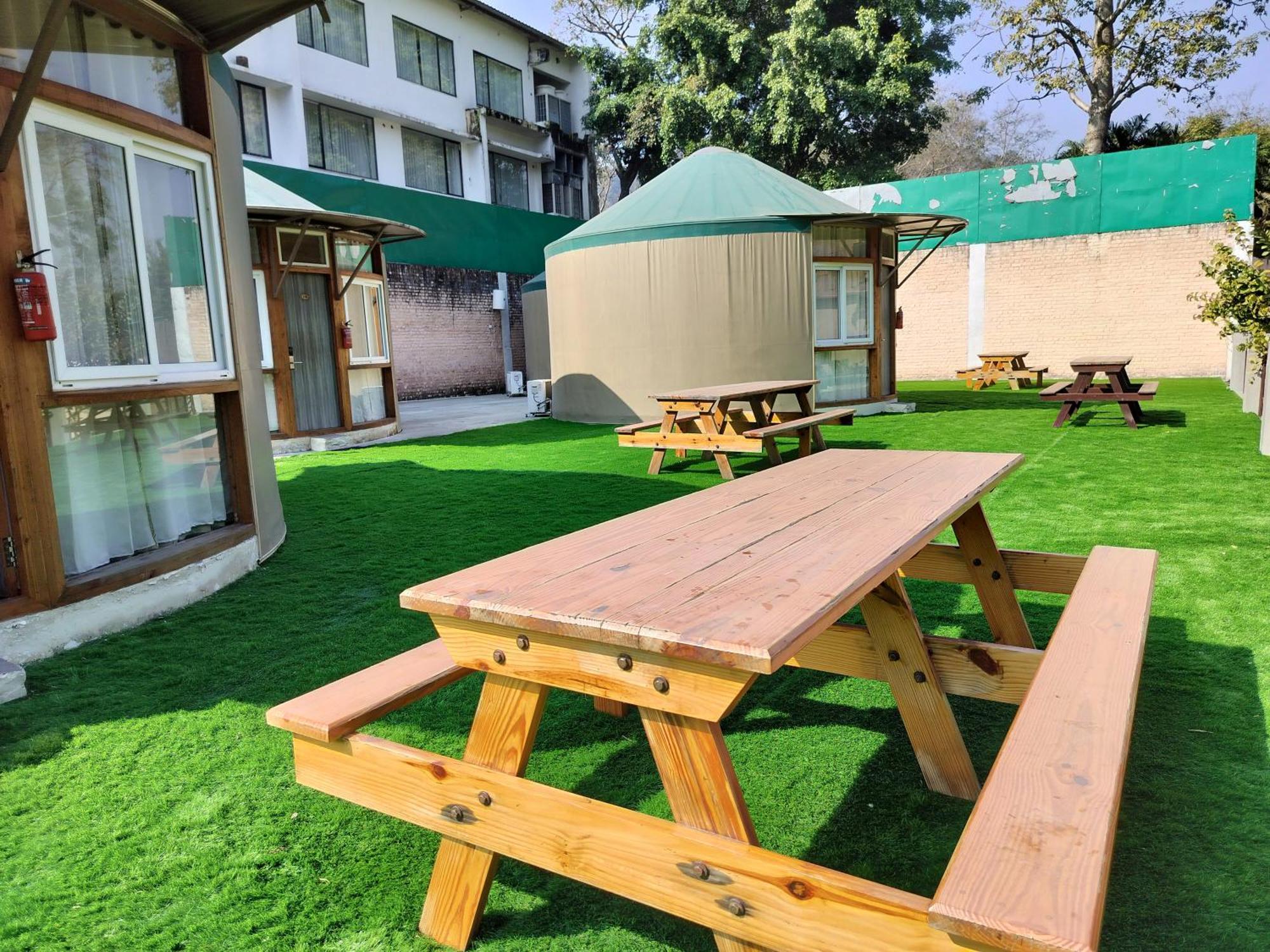 Bel-La Monde Hotel "Riverside" - Jim Corbett Garjia 외부 사진