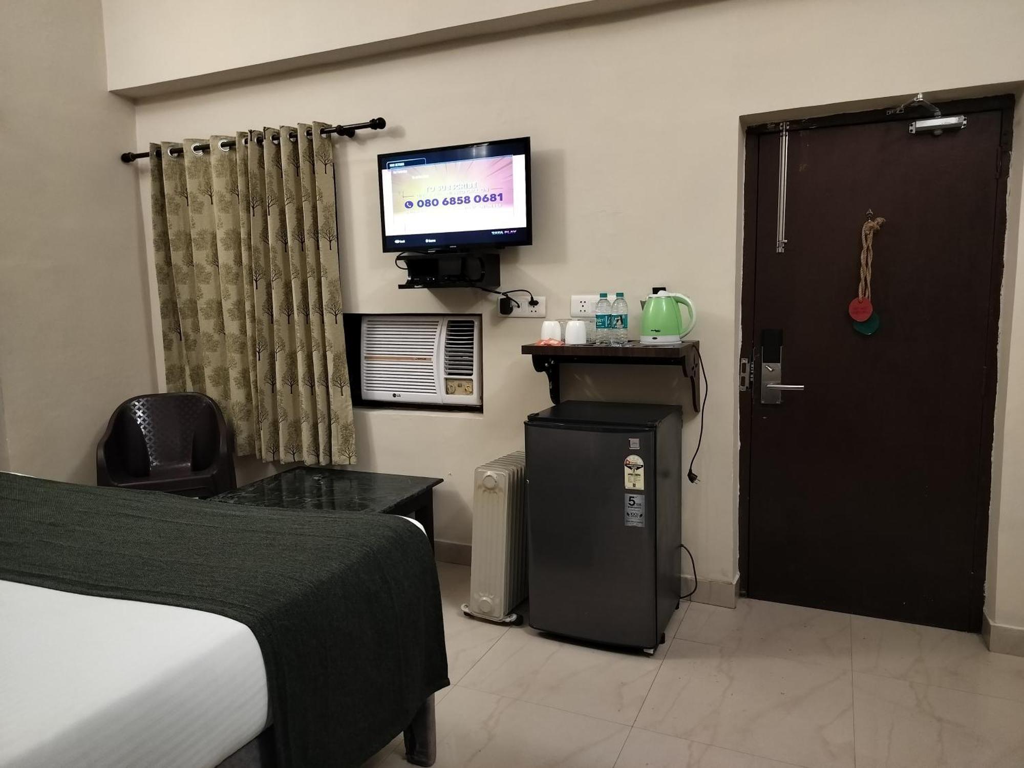 Bel-La Monde Hotel "Riverside" - Jim Corbett Garjia 외부 사진